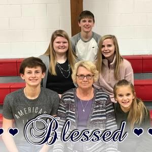 Meet your Posher, Edna